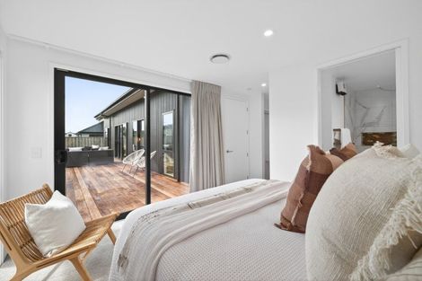 Photo of property in 8 Perehia Mews, Marshland, Christchurch, 8083