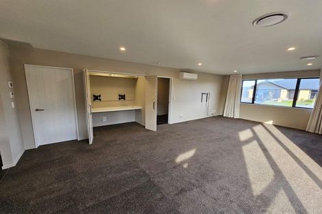 Photo of property in 37 Lydiard Drive, Rolleston, 7615