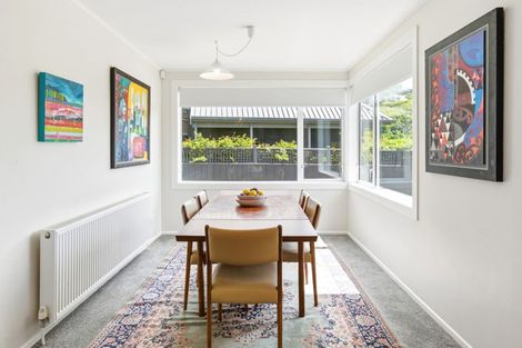 Photo of property in 34 Ranui Crescent, Khandallah, Wellington, 6035