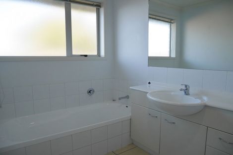 Photo of property in 15 Mosquito Place, Wigram, Christchurch, 8042