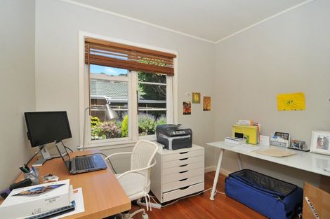 Photo of property in 36 Inglis Street, Seatoun, Wellington, 6022