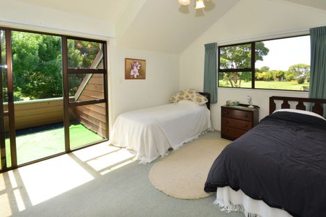 Photo of property in 48 Maygrove Drive, Orewa, 0931