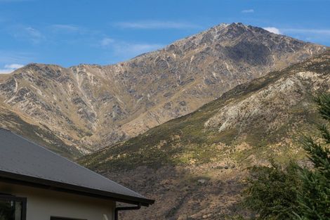 Photo of property in 38 Rere Road, Lake Hayes, Queenstown, 9304