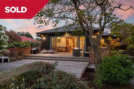 Photo of property in 4 Claxton Place, Saint Martins, Christchurch, 8022