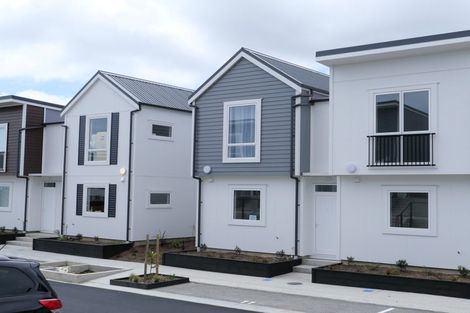 Photo of property in 11/30 Adventure Drive, Whitby, Porirua, 5024