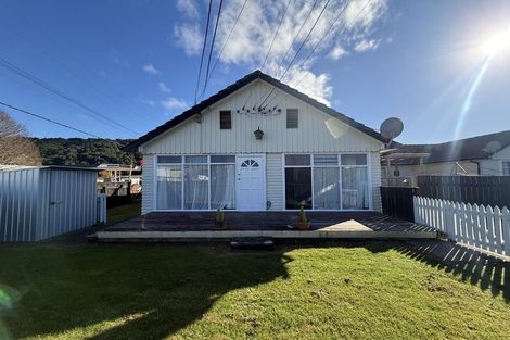 Photo of property in 86 Shakespeare Avenue, Trentham, Upper Hutt, 5018