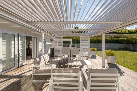 Photo of property in 2/21 Highland Drive, Acacia Bay, Taupo, 3385