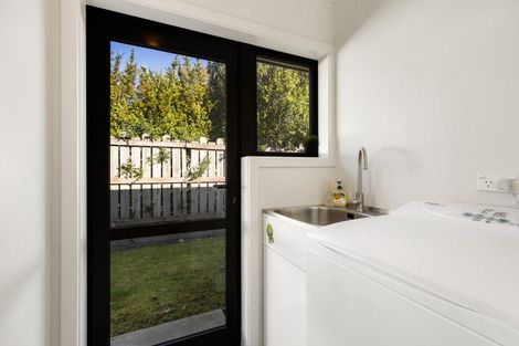 Photo of property in 106a Molyneux Avenue, Cromwell, 9310