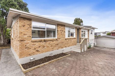 Photo of property in 37 Whitford Road, Howick, Auckland, 2014