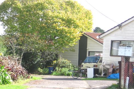 Photo of property in 111 Seymour Road, Sunnyvale, Auckland, 0612