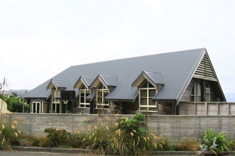 Photo of property in 37 Amritsar Street, Khandallah, Wellington, 6035