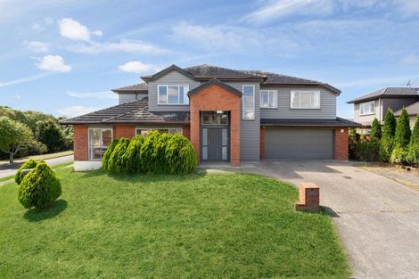 Photo of property in 5 Glasson Avenue, Flat Bush, Auckland, 2016