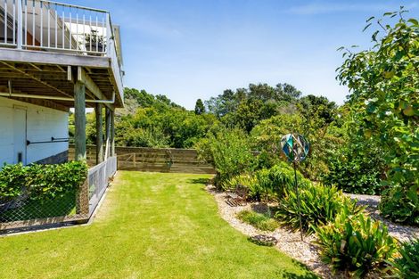 Photo of property in 30 Motukari Place, Onaero, Waitara, 4383