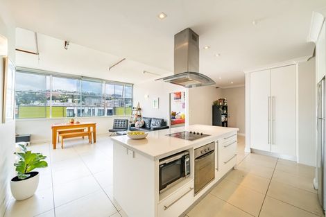 Photo of property in Rostrevor House, 130u5a Vivian Street, Te Aro, Wellington, 6011
