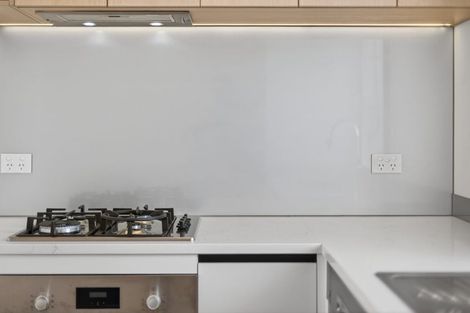 Photo of property in 27 Arahopu Place, Papakura, 2110