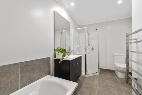 Photo of property in 10 Weta Road, Hobsonville, Auckland, 0616