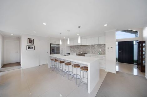 Photo of property in 69 Capriana Drive, Karaka, Papakura, 2113