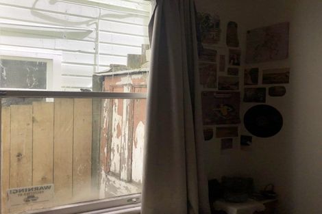 Photo of property in 135 Wallace Street, Mount Cook, Wellington, 6021