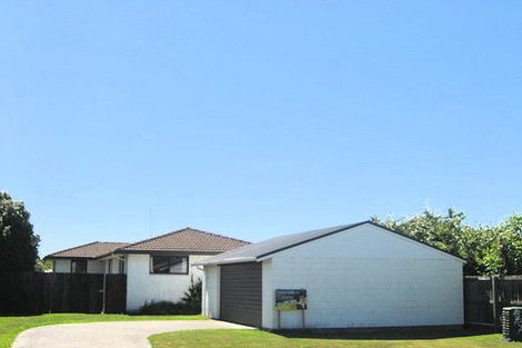 Photo of property in 83 Arcon Drive, Broomfield, Christchurch, 8042