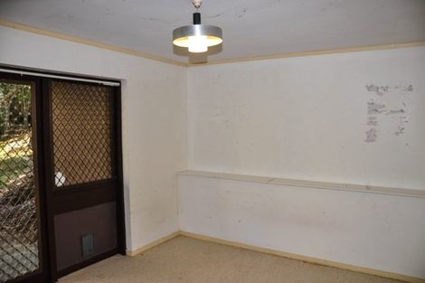 Photo of property in 44 Valley View Road, Glenfield, Auckland, 0629