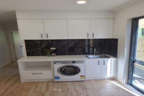 Photo of property in 24 Matahae Drive, Flat Bush, Auckland, 2019