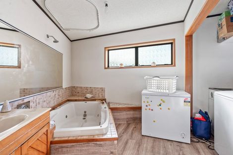 Photo of property in 956b Whangarei Heads Road, Parua Bay, Whangarei, 0174