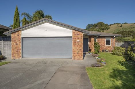 Photo of property in 68 Falcon Drive, Welcome Bay, Tauranga, 3112