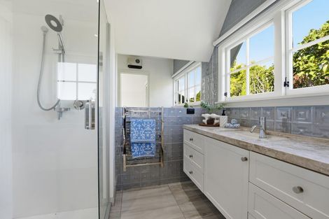 Photo of property in 96 Glandovey Road, Fendalton, Christchurch, 8052