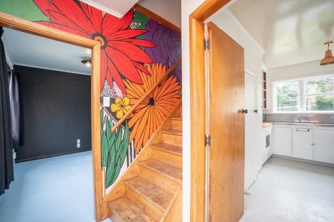 Photo of property in 10 Renfrew Place, Highbury, Palmerston North, 4412