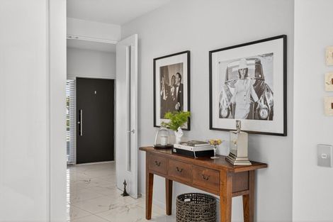 Photo of property in 35 Birkdale Drive, Shirley, Christchurch, 8061