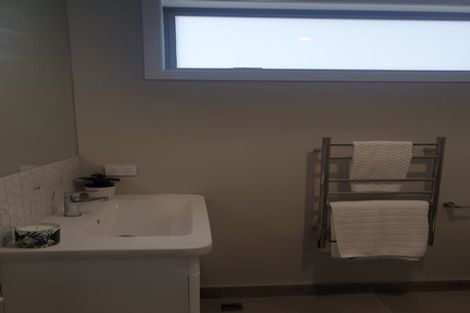 Photo of property in 7a Chamberlain Road, Karori, Wellington, 6012