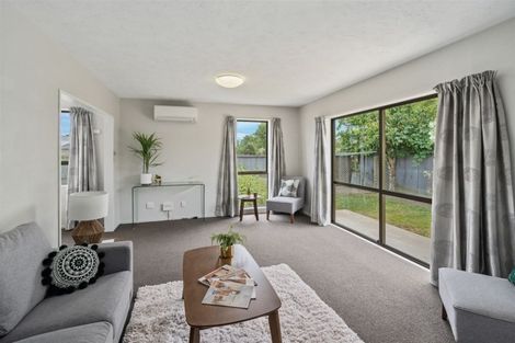 Photo of property in 11 Manor Place, Bryndwr, Christchurch, 8053
