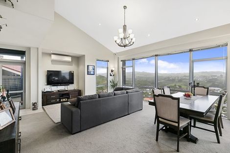 Photo of property in 67 Erlestoke Crescent, Churton Park, Wellington, 6037