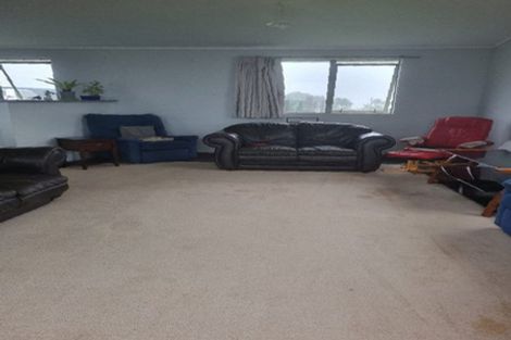 Photo of property in 81 Longs Road, Hikurangi, 0181