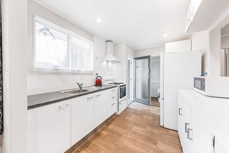 Photo of property in 1/18 Matipo Road, Te Atatu Peninsula, Auckland, 0610