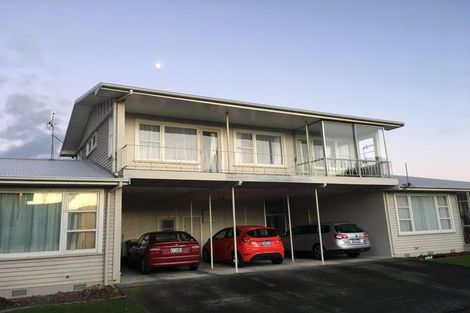 Photo of property in 2 Te Awe Awe Court, Hokowhitu, Palmerston North, 4410