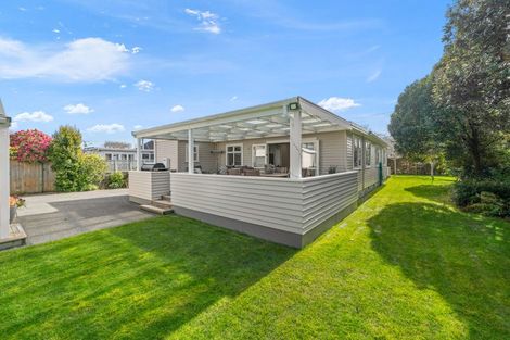 Photo of property in 3 Heretaunga Square, Silverstream, Upper Hutt, 5019