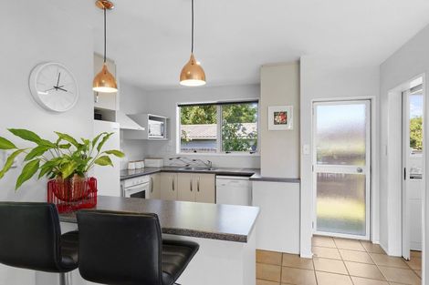 Photo of property in 2 Zenith Place, Hei Hei, Christchurch, 8042