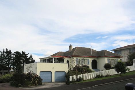 Photo of property in 15 Ridout Street, Maeroa, Hamilton, 3200