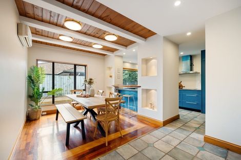 Photo of property in 2/155 Yaldhurst Road, Sockburn, Christchurch, 8042