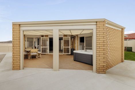 Photo of property in 76r Pyes Pa Road, Pyes Pa, Tauranga, 3112