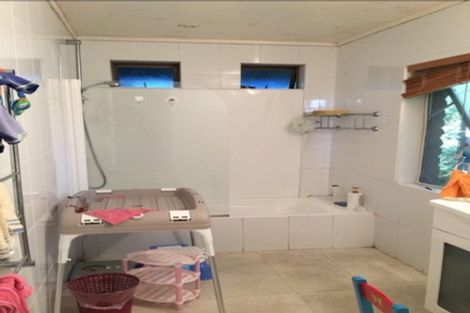 Photo of property in 6 Longwood Place, Forrest Hill, Auckland, 0620