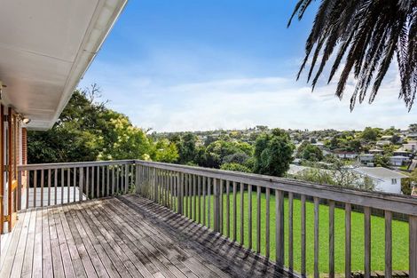 Photo of property in 2/80 Archers Road, Glenfield, Auckland, 0629