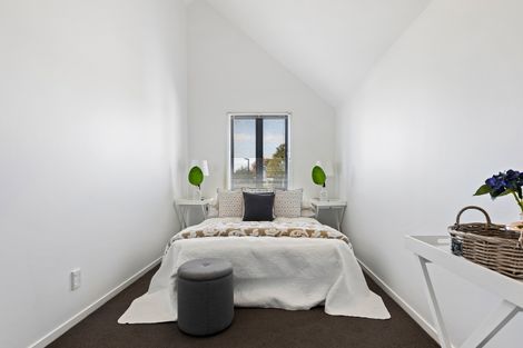 Photo of property in 10/140 Office Road, Merivale, Christchurch, 8014