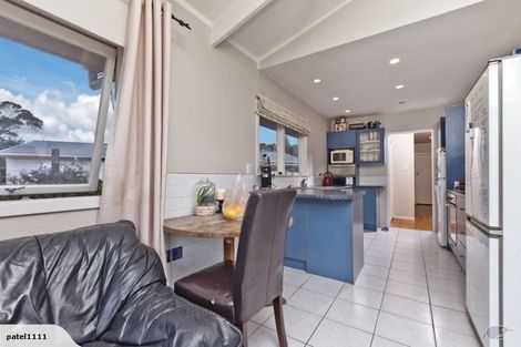 Photo of property in 74 Eskdale Road, Birkdale, Auckland, 0626
