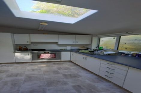 Photo of property in 64 Rolleston Street, Mount Cook, Wellington, 6021