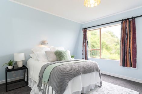 Photo of property in 79a Churton Drive, Churton Park, Wellington, 6037