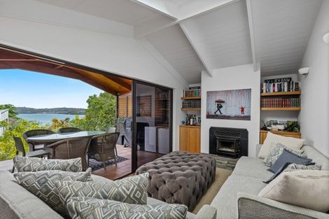 Photo of property in 5/3 Swann Beach Road, Stanmore Bay, Whangaparaoa, 0932