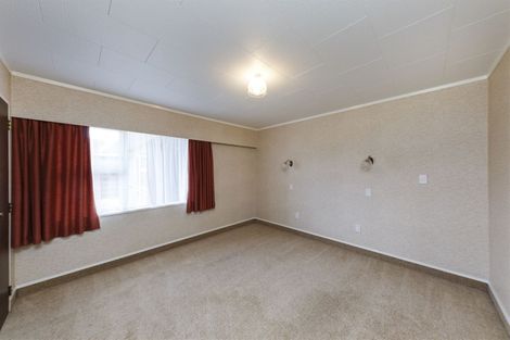 Photo of property in 17 Chippendale Crescent, Highbury, Palmerston North, 4412