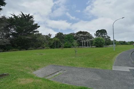 Photo of property in 39 Pemberton Avenue, Bayview, Auckland, 0629